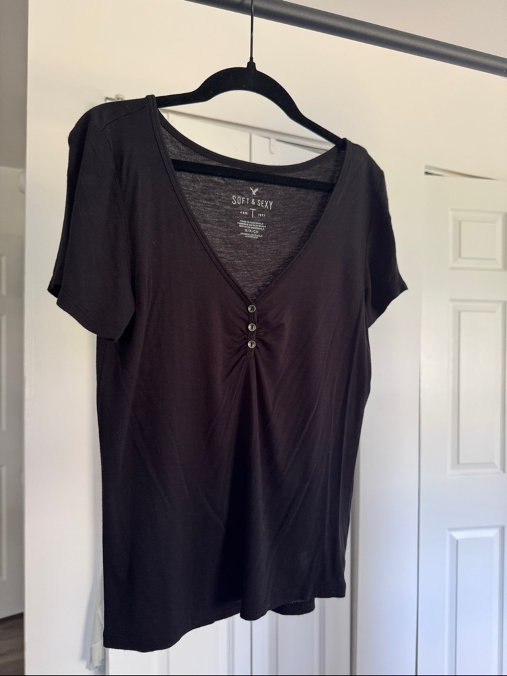 American Eagle Outfitters short and sexy button front shirt